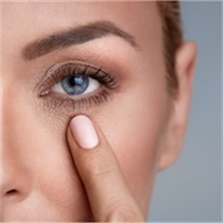 Verhelderende Oogcontourbehandeling met Eye Cocktail & Polynucleotide Infusion